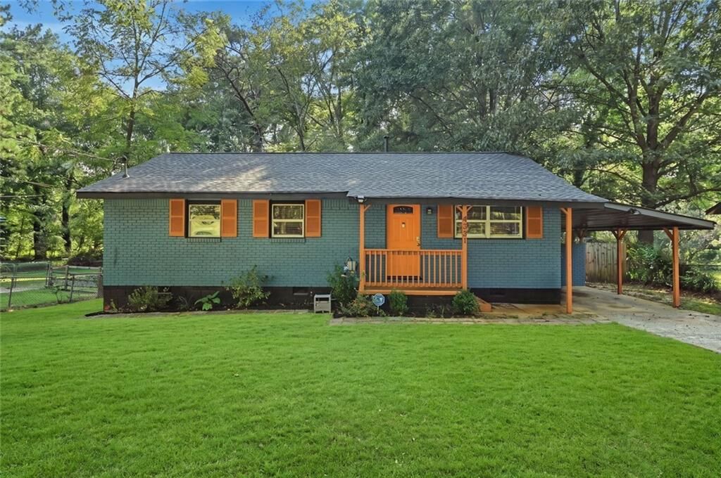 Property Photo:  8331 Attleboro Drive  GA 30238 