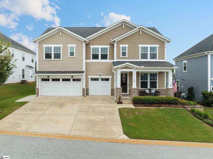 Property Photo: 709 Saint Laurent Way SC 29681
