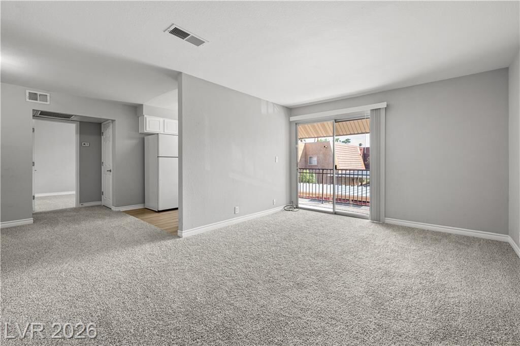 Property Photo: 5061 River Glen Drive 80 NV 89103