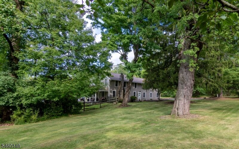 Property Photo:  6 Dogwood Hl  NJ 07059 
