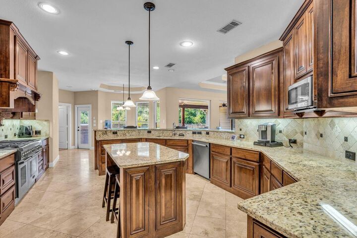 Property Photo: 16634 Savannah Drive TX 77372