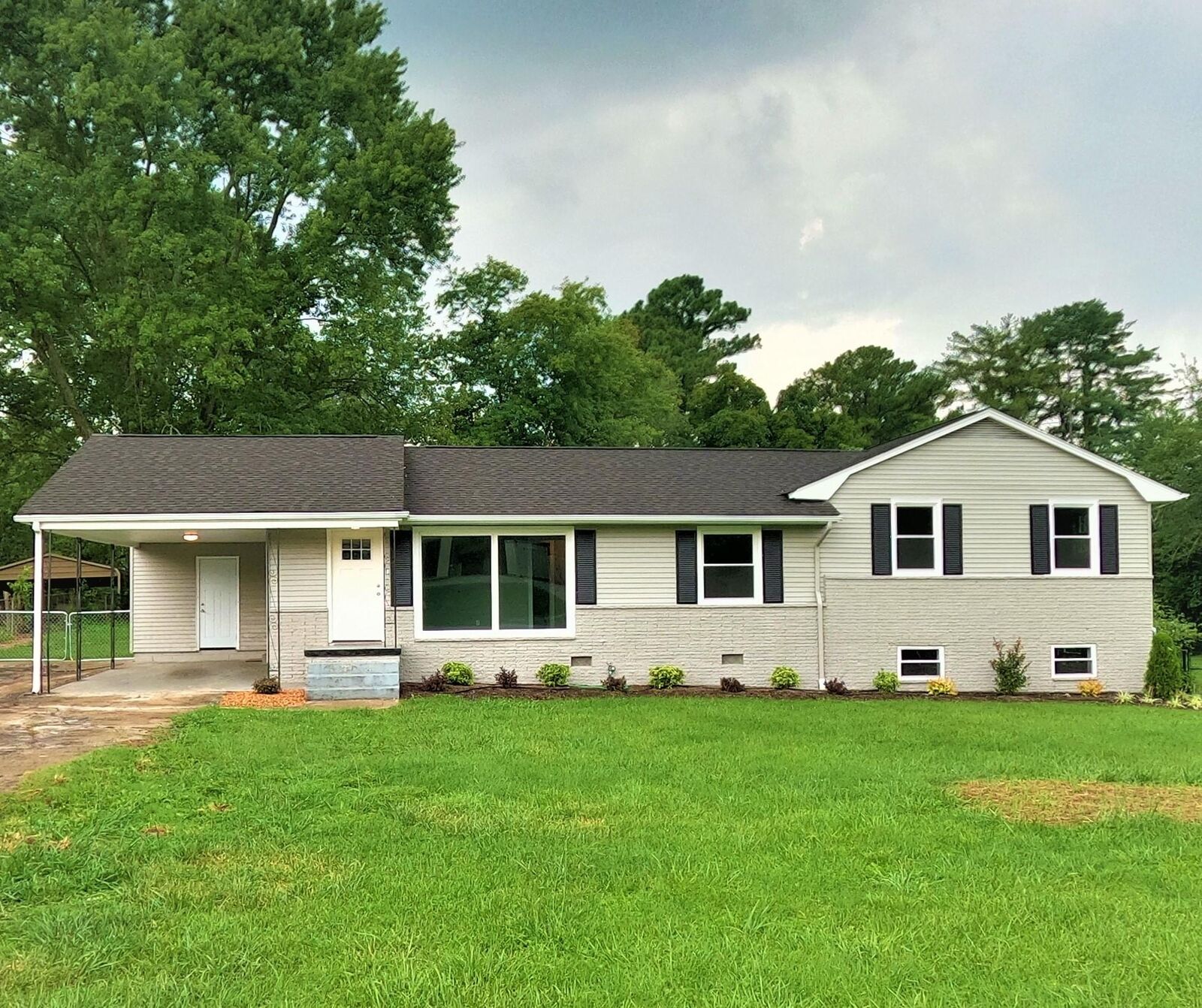 Property Photo:  1227 Rocky Hill Rd  TN 37919 
