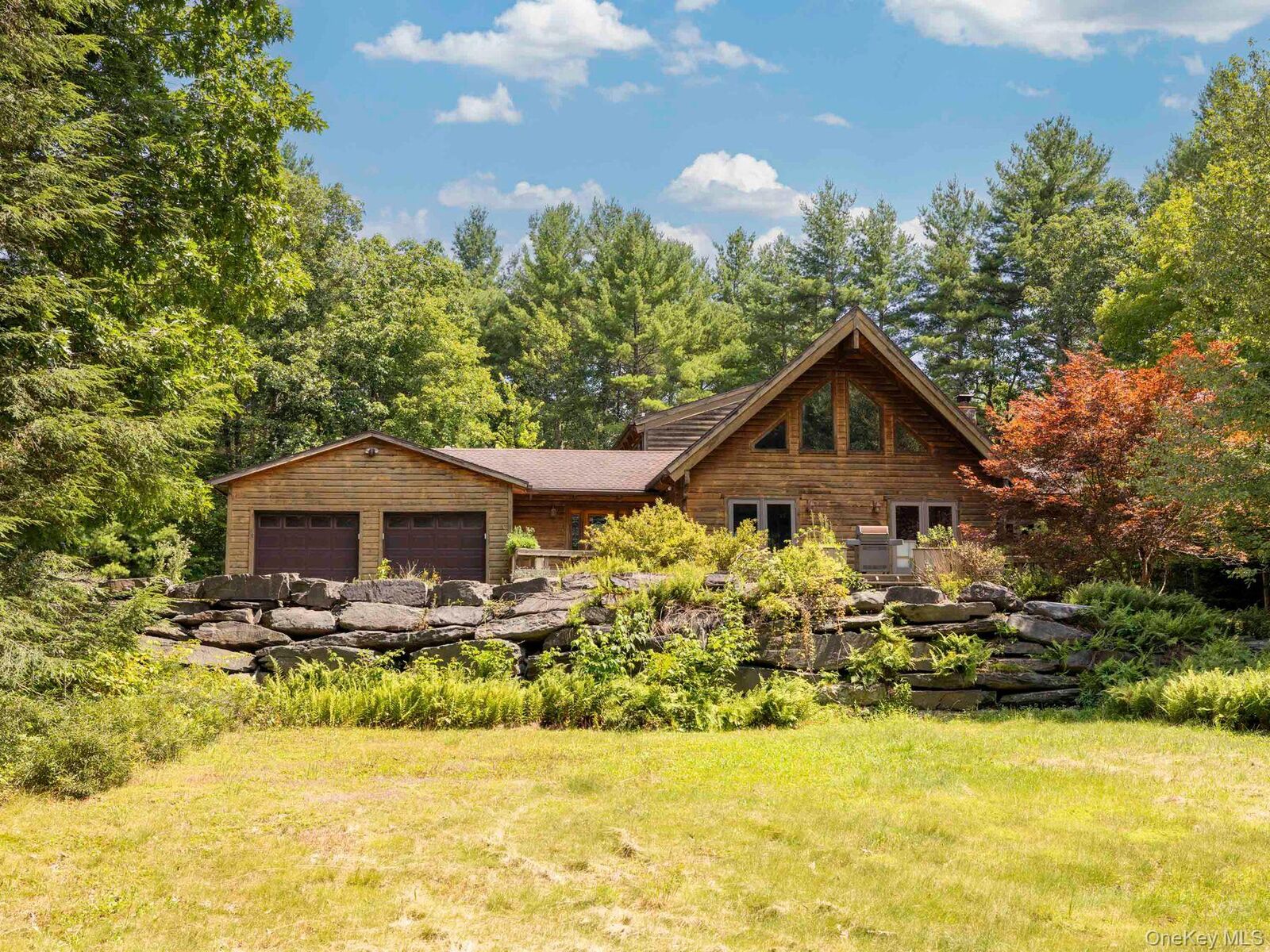 Property Photo:  11 Spruce Hill Road  NY 12461 