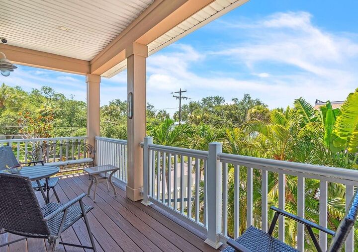 Property Photo: 5417 Essex Avenue S FL 33707