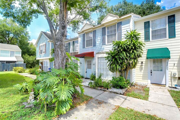 Property Photo:  13937 Fletchers Mill Drive  FL 33613 