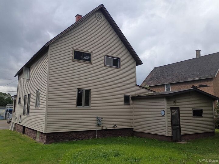 Property Photo:  25880 Elm Road  MI 49913 