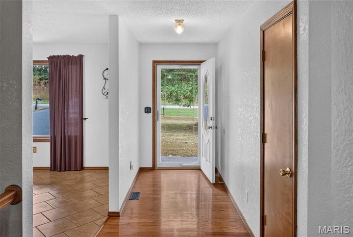 Property Photo:  986 State Highway B  MO 63766 