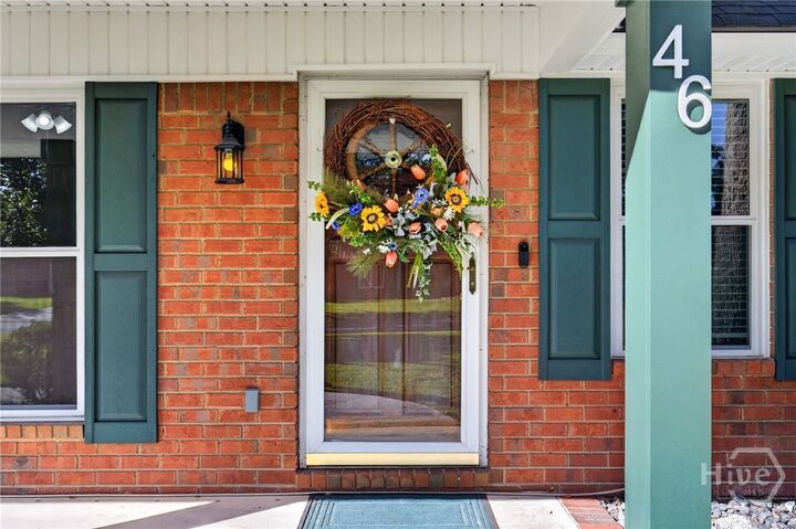 Property Photo: 46 E Cameron Court GA 31321