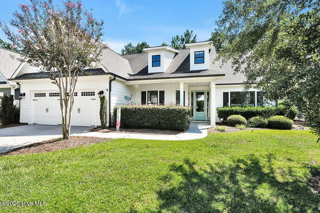 Property Photo: 2017 Forest View Circle NC 28451