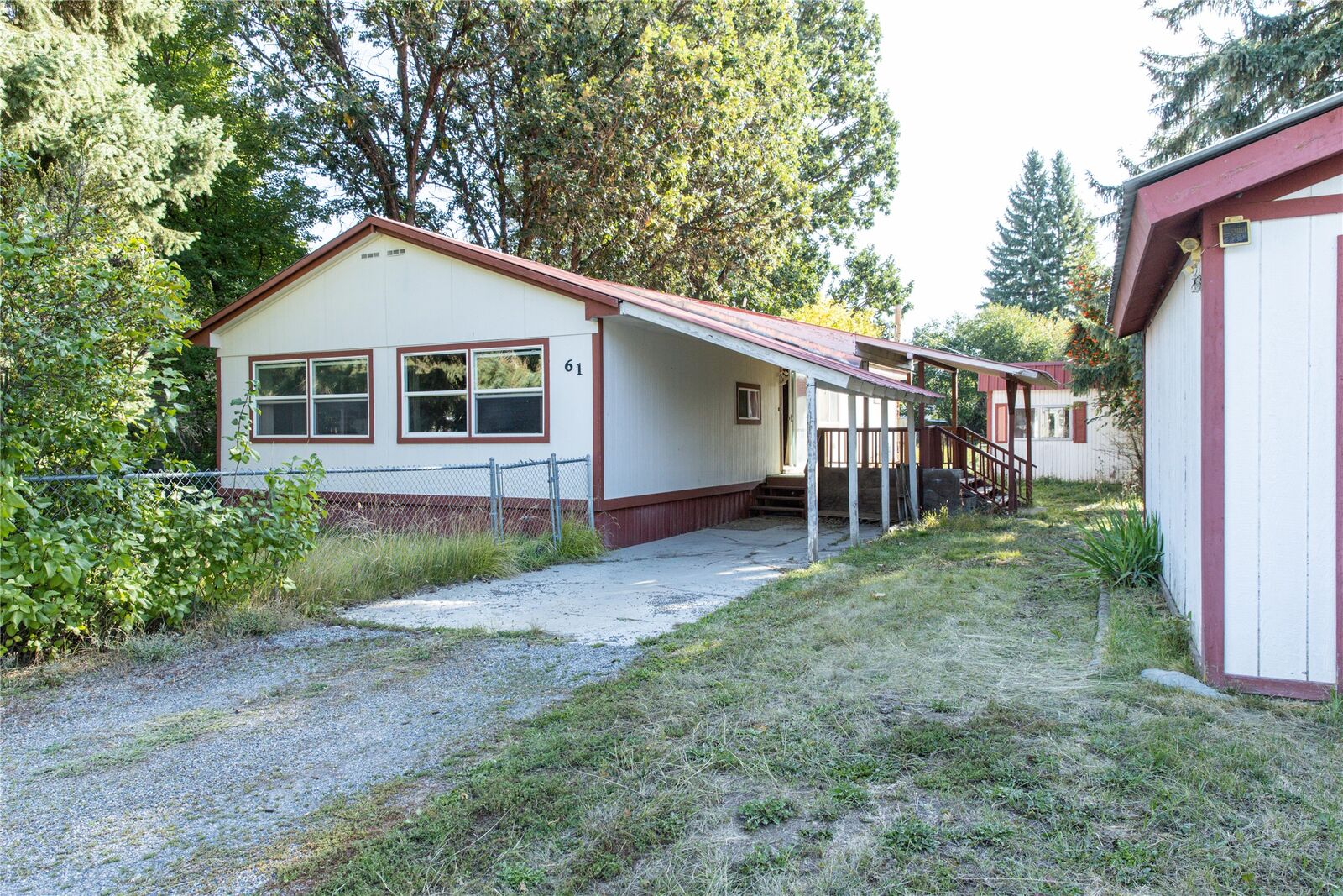 Property Photo:  61 Pioneer Road  MT 59923 