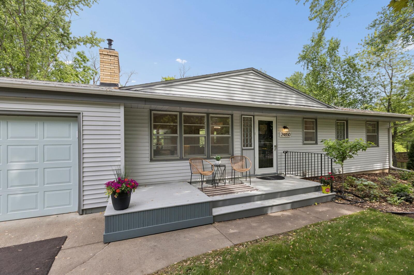 Property Photo: 24850 Amlee Road MN 55331