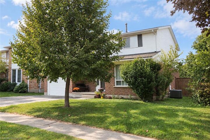 Property Photo:  54 Delavan Drive  ON N1S 4S3 