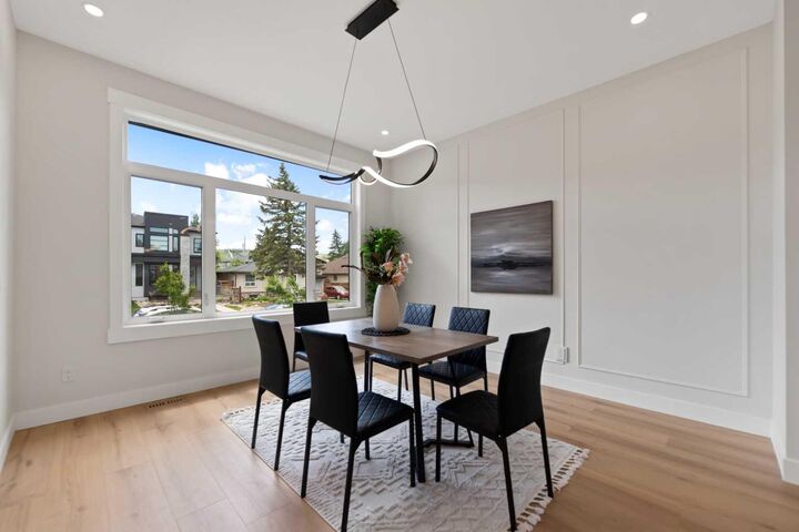 Property Photo:  8106 47 Avenue NW  AB T3B 1Z5 