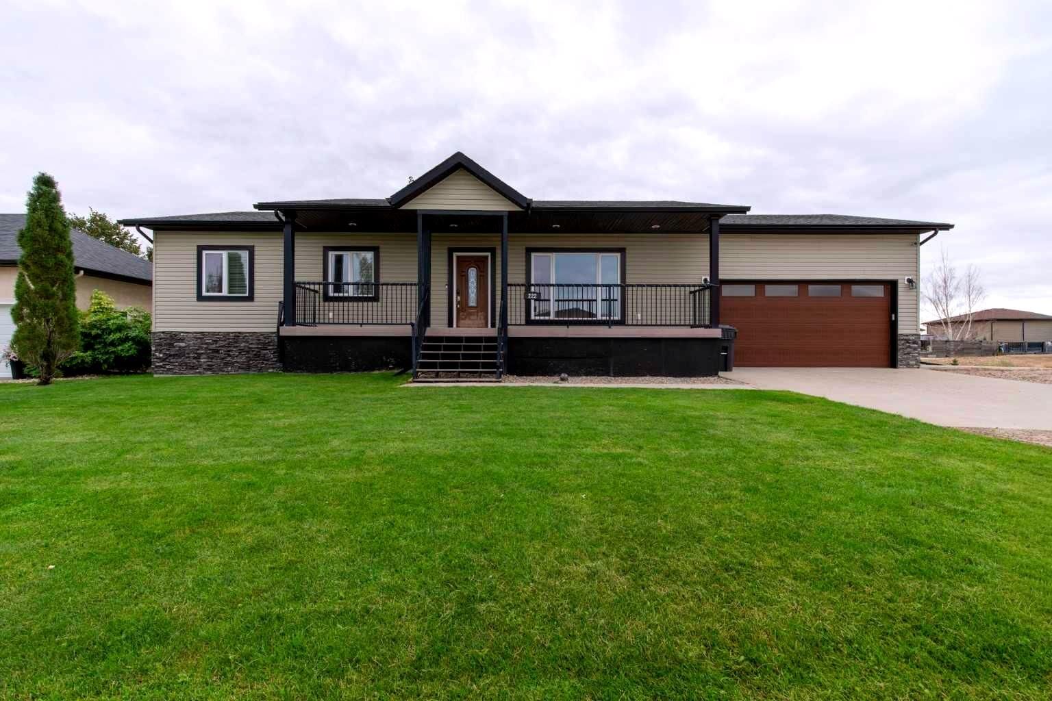 Property Photo:  222 6A Street  AB T0K 2E0 