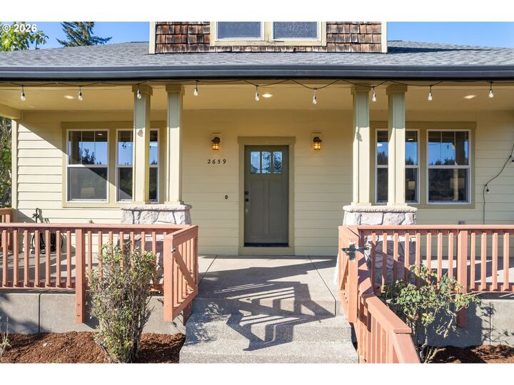 Property Photo: 2659 Hendricks Ridge Dr OR 97403