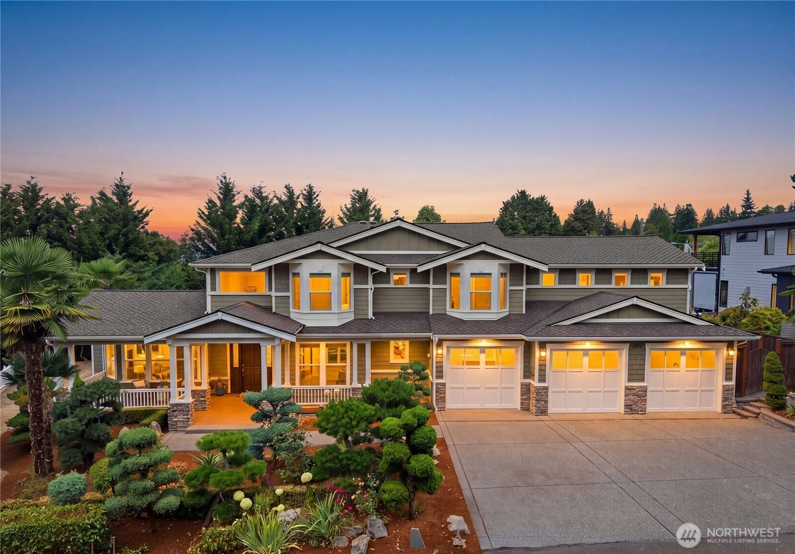 Property Photo:  9106 NE 32nd Street  WA 98004 