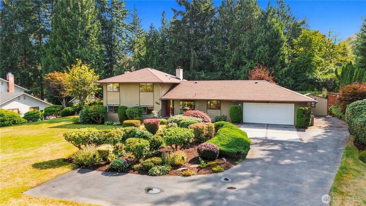 Property Photo:  12231 SE 233rd Street  WA 98031 