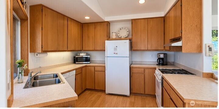 Property Photo: 3659 Shorewood Avenue WA 98253