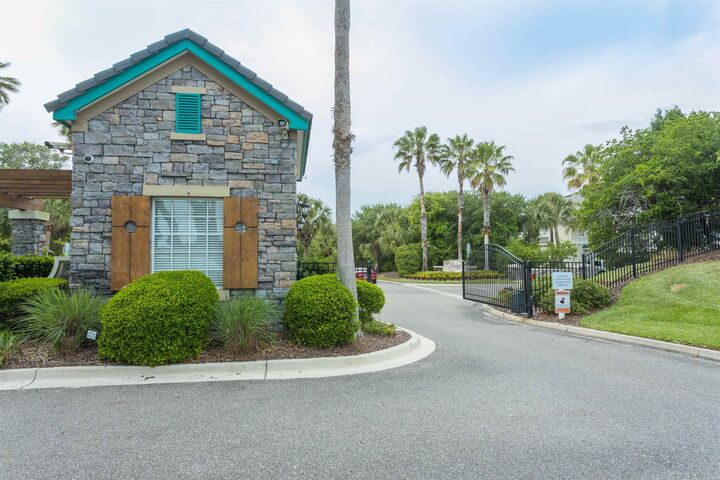 Property Photo:  2206 Makarios Dr.  FL 32080 