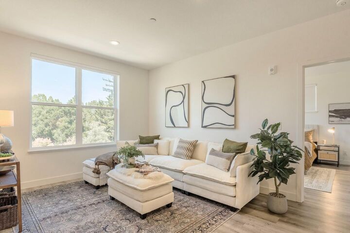 Property Photo:  4104 Scotts Valley Drive 302  CA 95066 
