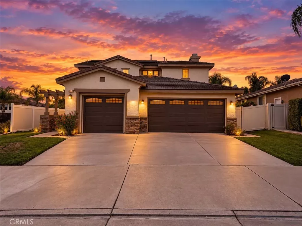 Property Photo:  23775 Aspen Drive  CA 92562 