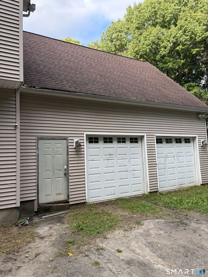 Property Photo: 106 Hempel Drive CT 06716