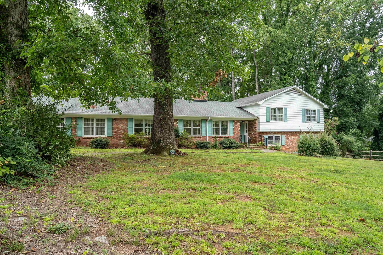 Property Photo:  692 Perrin Drive  SC 29307 