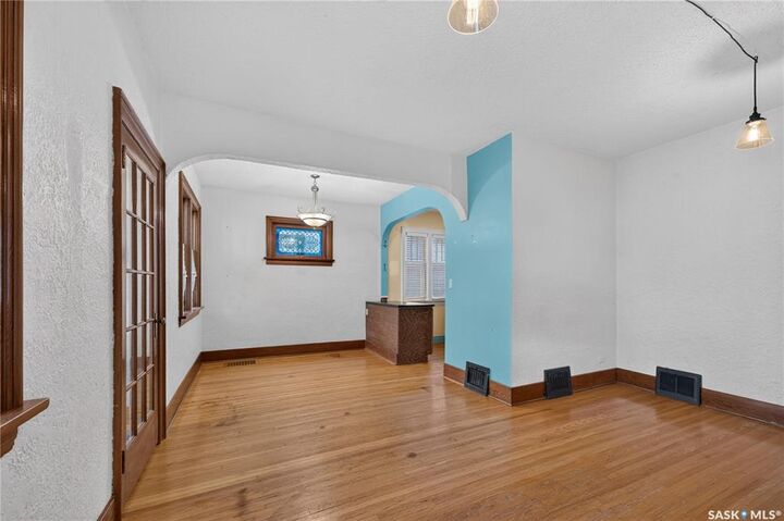 Property Photo:  1208 College Avenue  SK S4P 1A9 