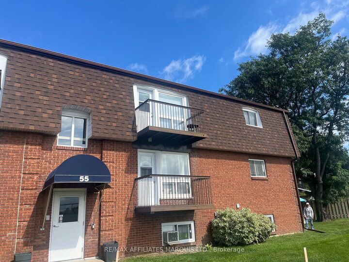 Property Photo:  55 Race Street 9  ON K6H 1G7 