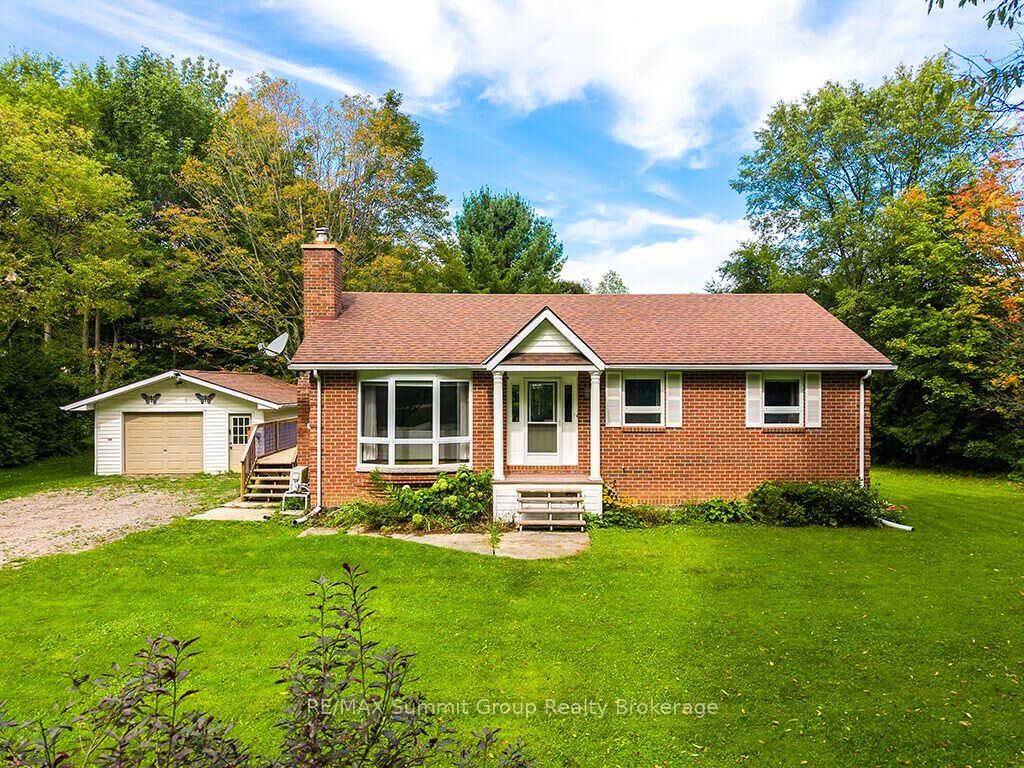 Property Photo:  239 Napoleon Street  ON N0C 1E0 
