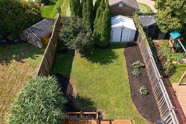 Property Photo:  16 Kershaw Street  ON L1C 4S4 