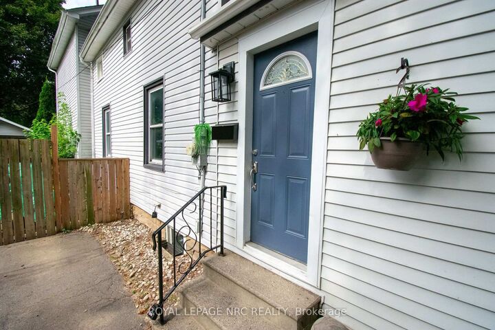Property Photo:  199 York Street  ON L2R 6G3 