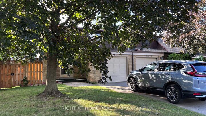 Property Photo:  584 Forestwood Crescent  ON L7L 4K3 