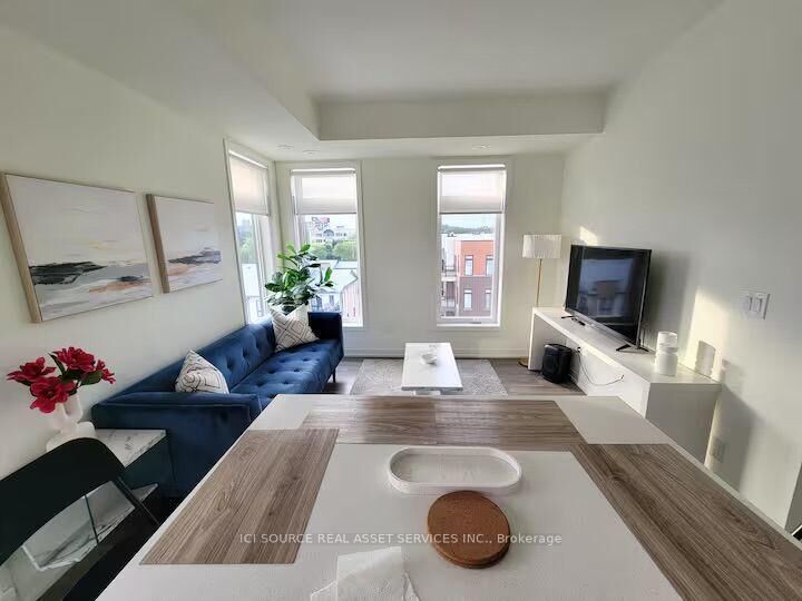 Property Photo:  135 Canon Jackson Drive 506  ON M6M 0C3 