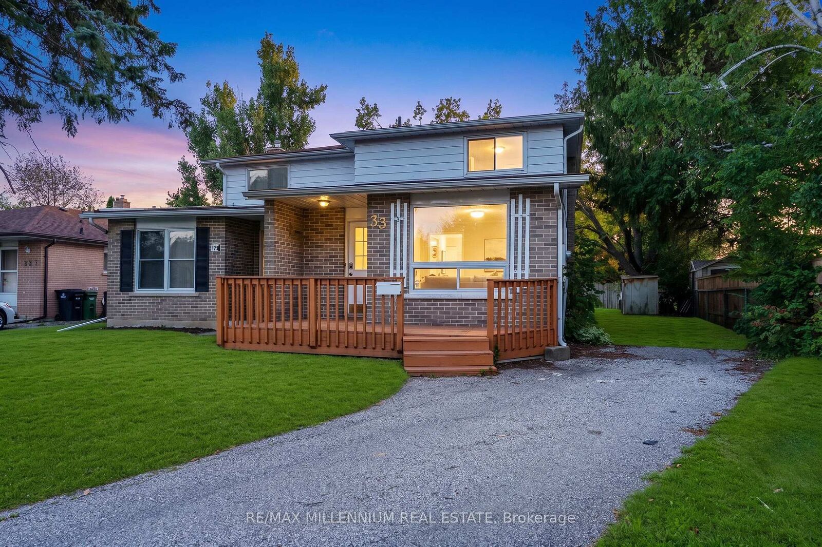 Property Photo:  33B College Crescent  ON L4M 2W4 