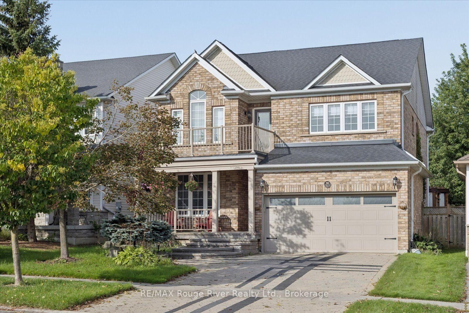 Property Photo:  82 Darius Harns Drive  ON L1M 2G2 