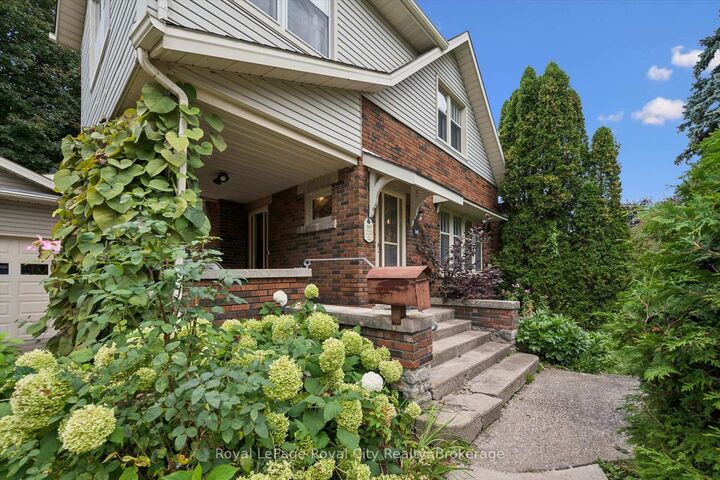 Property Photo:  371 Gowrie Street N  ON N1M 2H5 