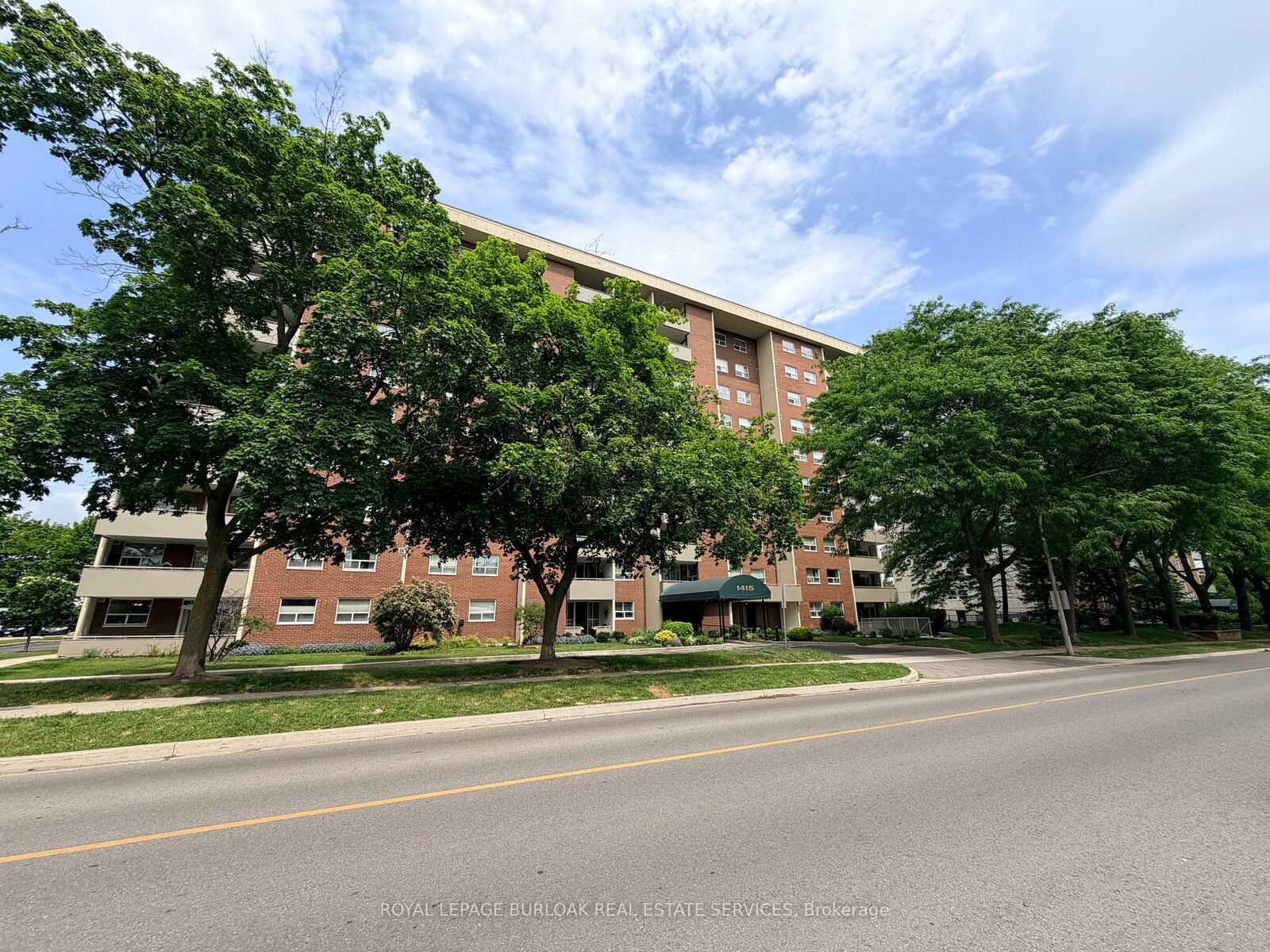 Property Photo:  1415 Ghent Avenue 705  ON L7S 1X4 