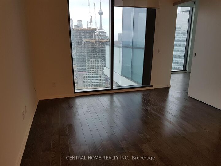 Property Photo:  16 Bonnycastle Street 3010  ON M5A 0C9 