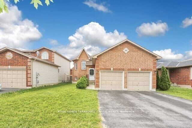 Property Photo:  9 Catherine Drive Lower  ON L4N 0Y5 