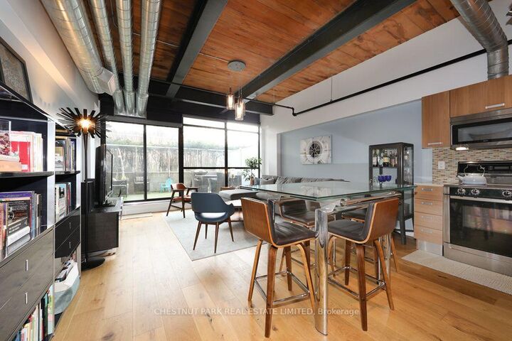 Property Photo:  43 Hanna Avenue 202  ON M6K 1X1 