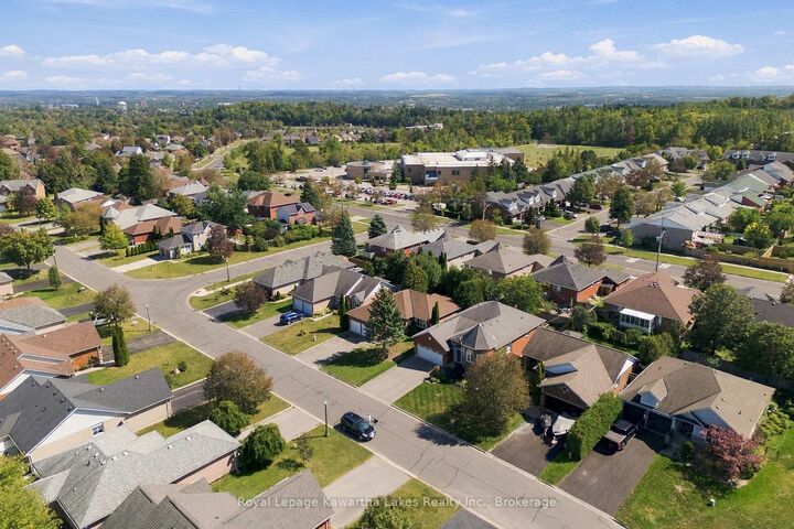 Property Photo:  1220 Wildlark Drive  ON K9K 2J7 