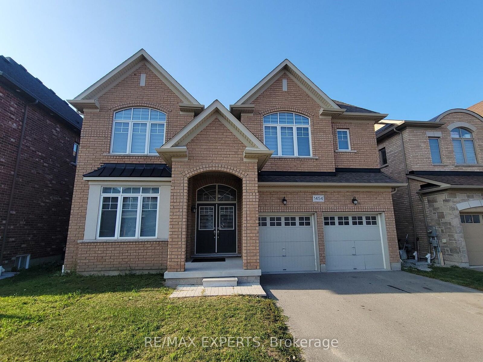 Property Photo:  1454 Tomkins Road  ON L9S 0M8 