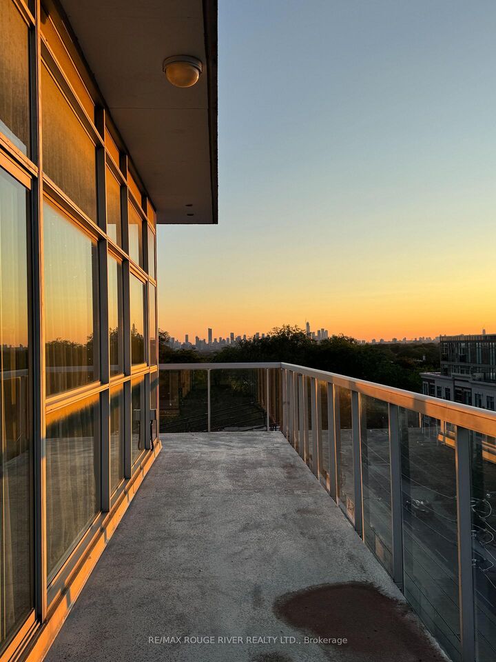 Property Photo: 601 Kingston Road 606 ON M4E 3Y2