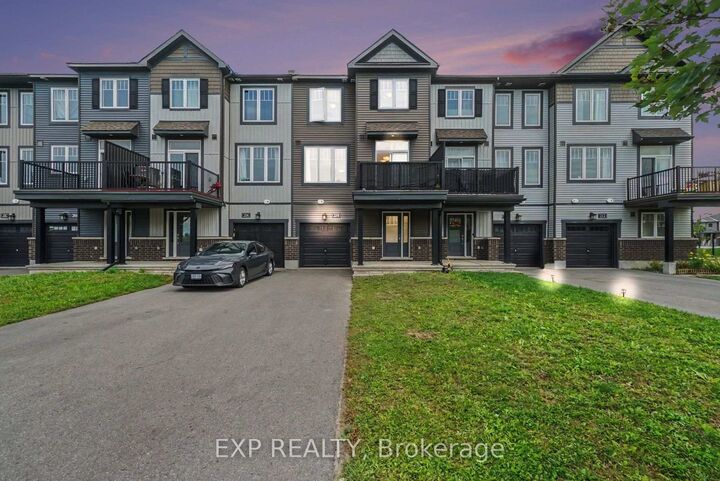 Property Photo:  208 Liebe Terrace  ON K2J 6R9 