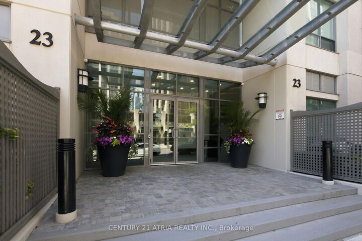 Property Photo:  23 Hollywood Avenue Ph202  ON M2N 7L8 