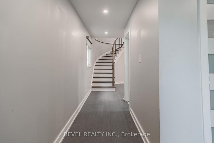 Property Photo:  95 Cinrickbar Drive  ON M9W 6W7 