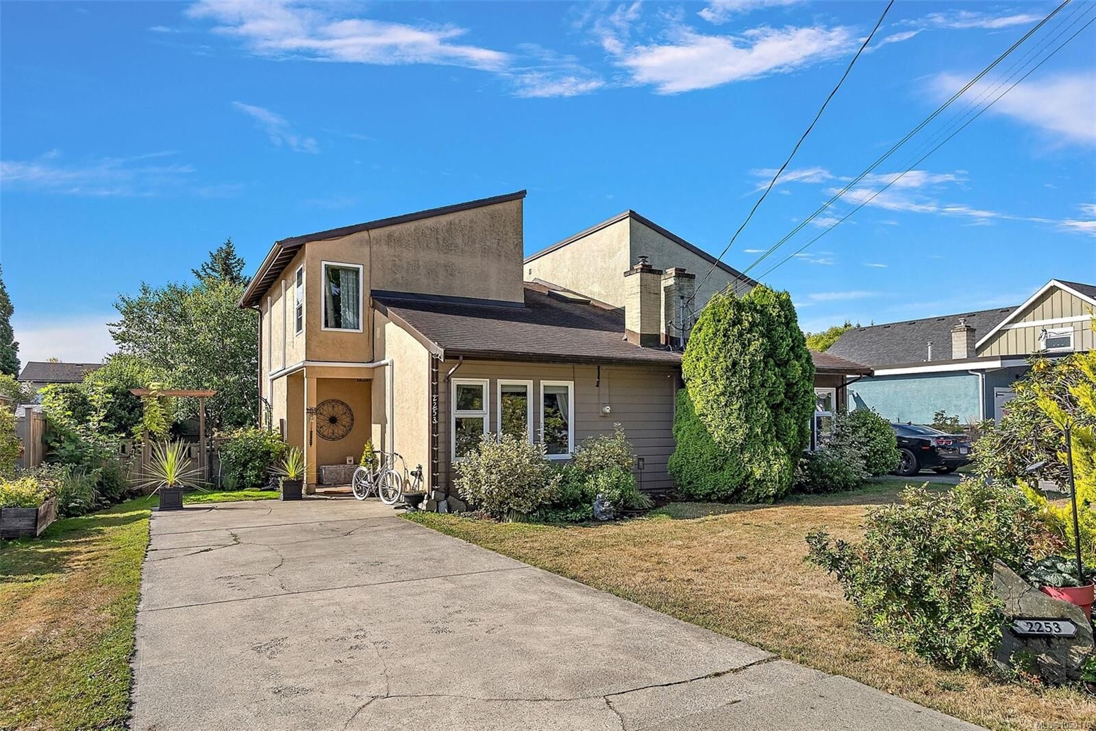 Property Photo:  2253 Malaview Ave  BC V8L 2E6 