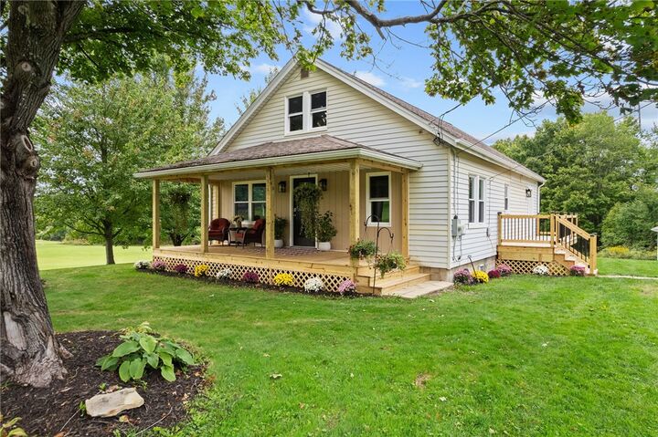 Property Photo:  907 Center Church Rd  PA 16101 