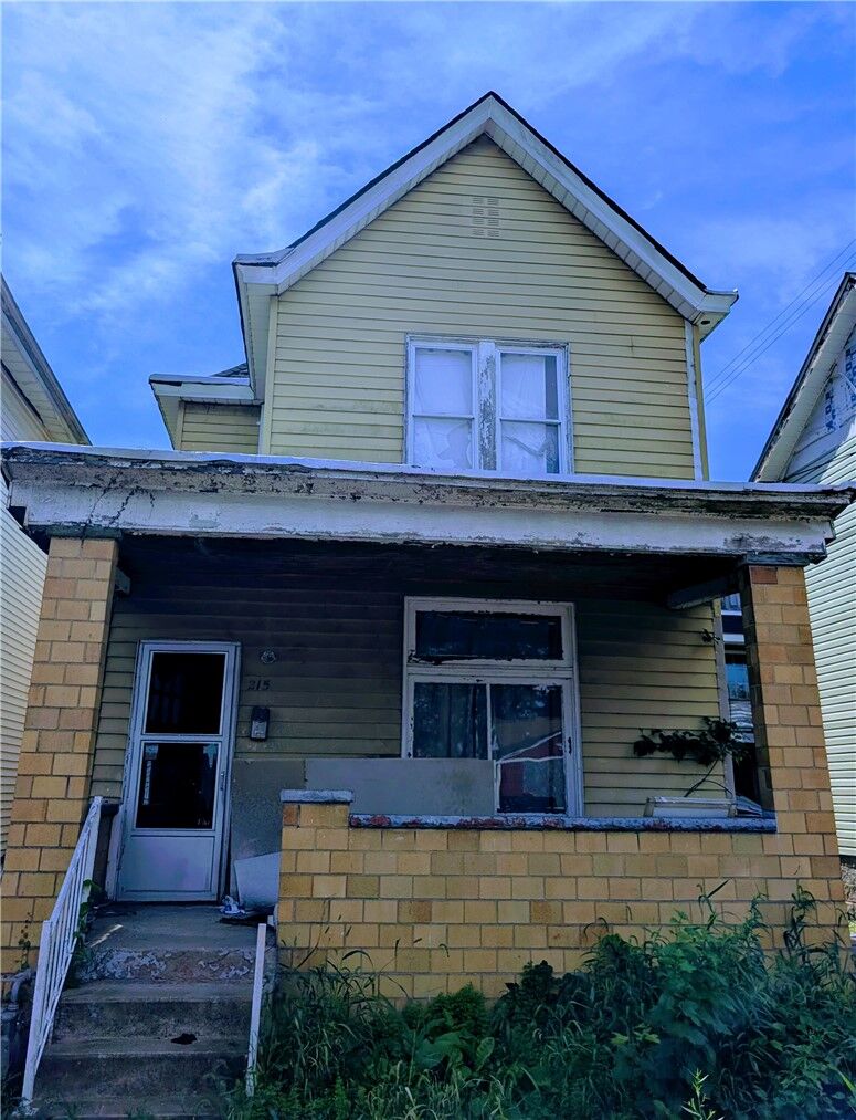 Property Photo: 215 16th St PA 15010